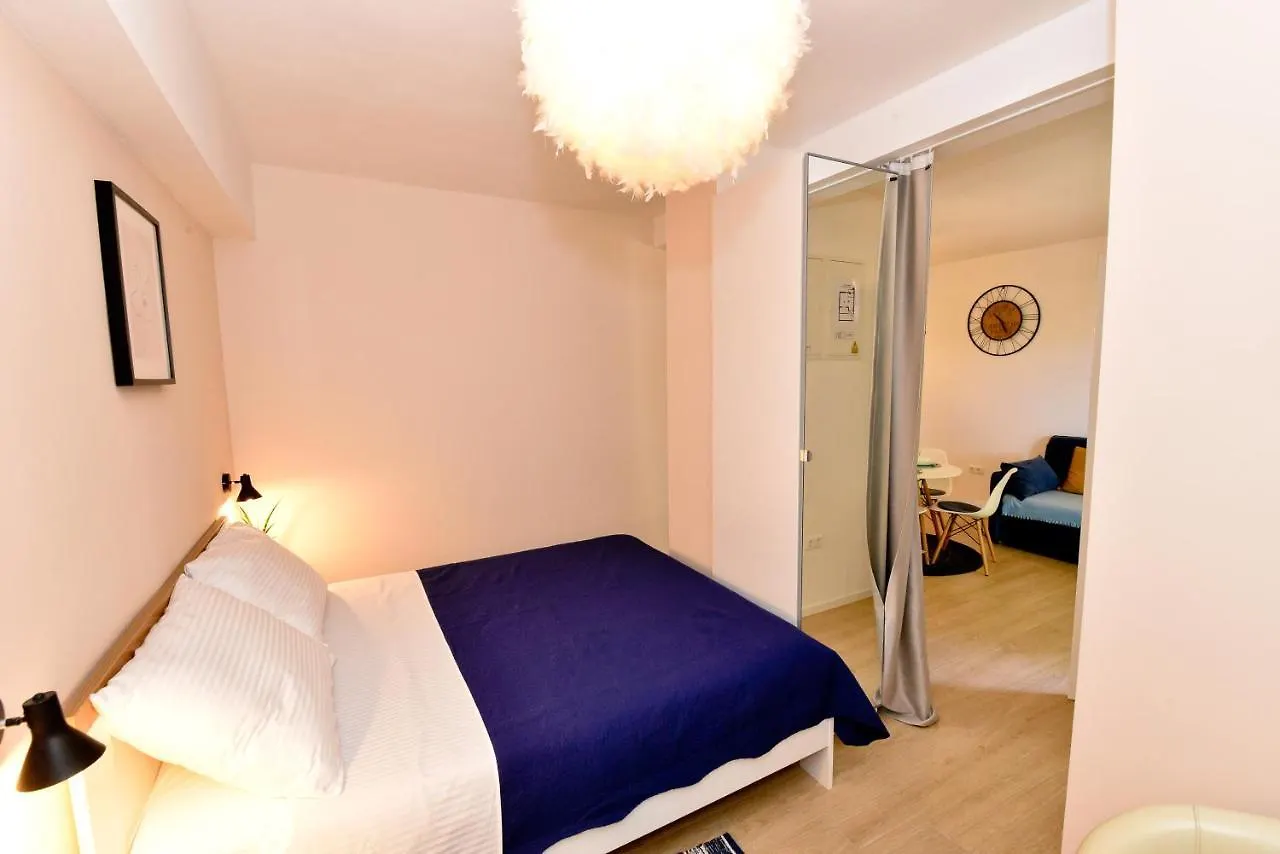 Apartment Paola-Ivana Zadar