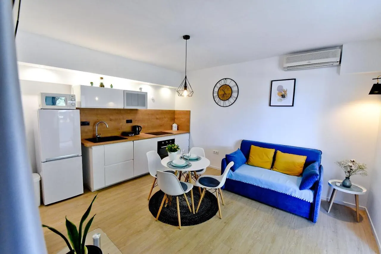 Apartment Paola-Ivana Zadar